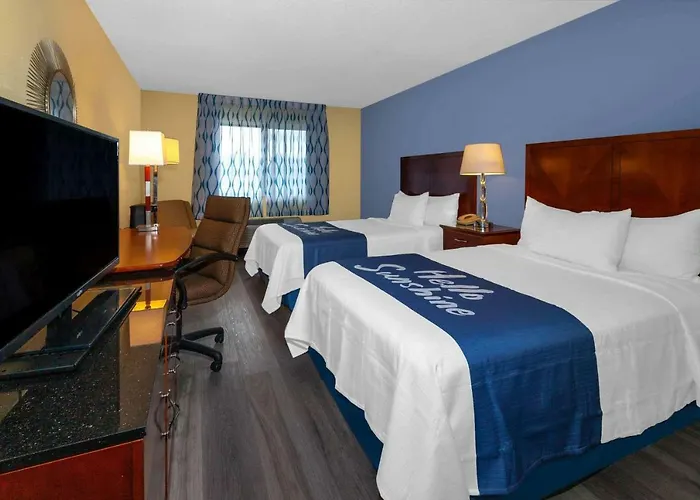Days Inn By Wyndham Milan Sandusky South